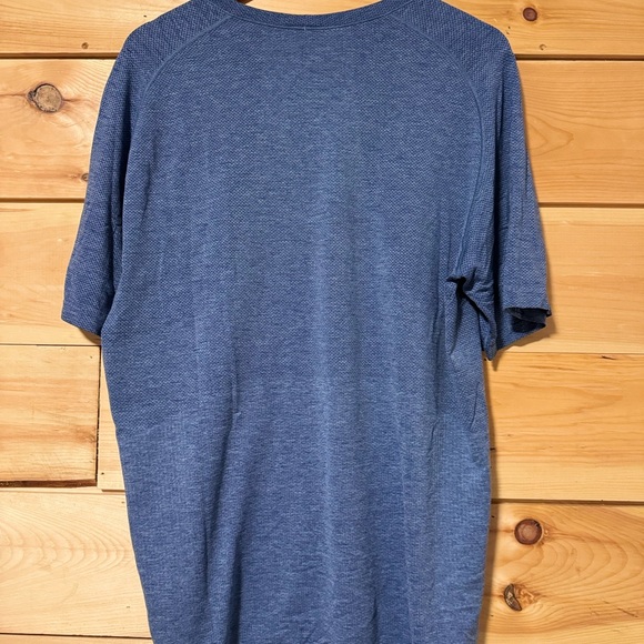 Lululemon metal tech t shirt XL - Picture 2 of 2